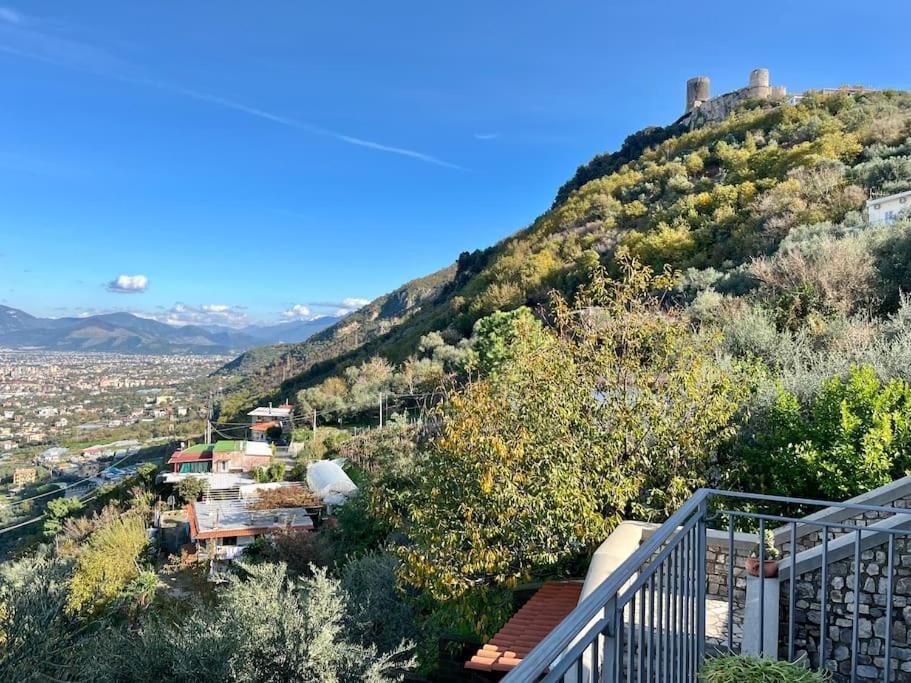 Casale Di Lusso Panoramico Villa Lettere Екстериор снимка