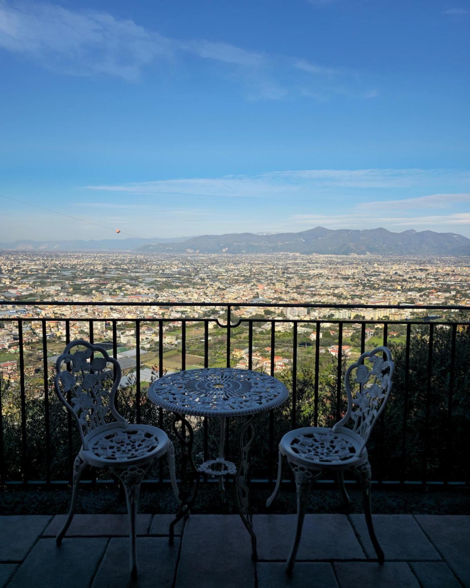 Casale Di Lusso Panoramico Villa Lettere Екстериор снимка